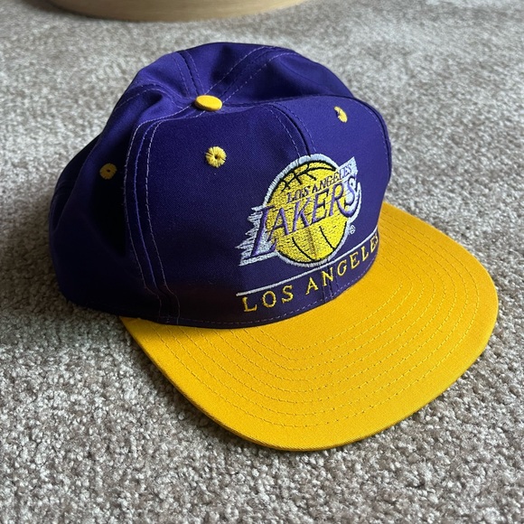 American Vintage Other - VTG 90’s Los Angeles Lakers Purple & Gold SnapBack Cap